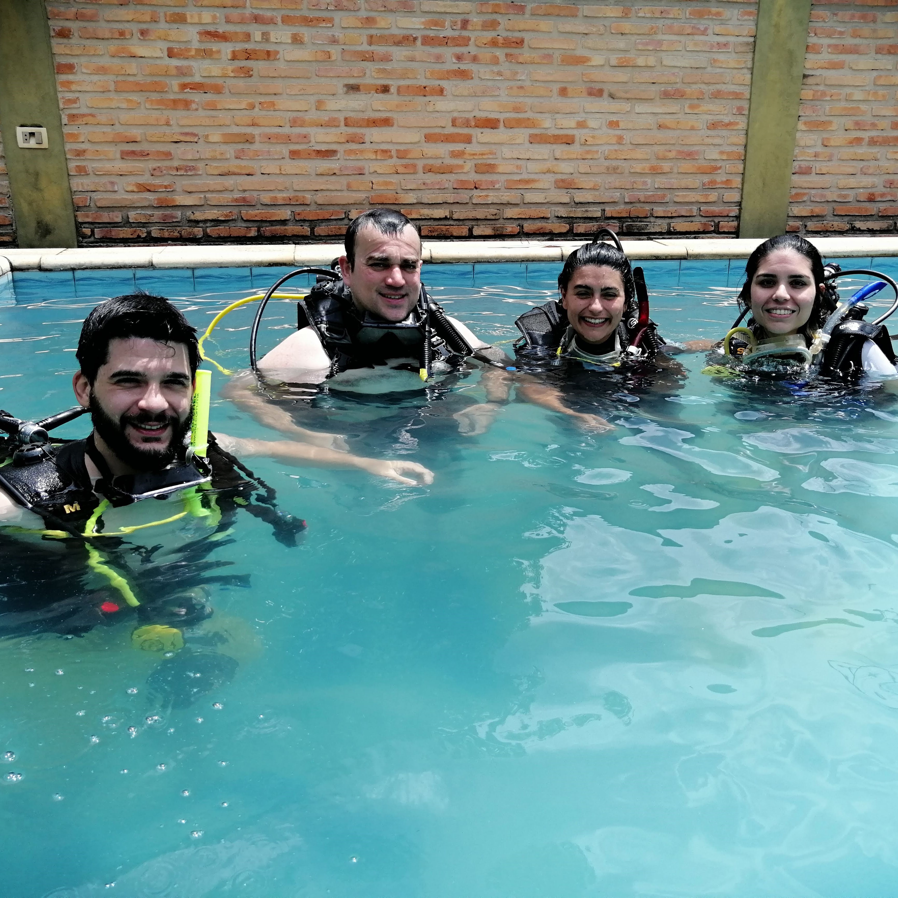 Buceo Inicial - ph: @combicalimbaok